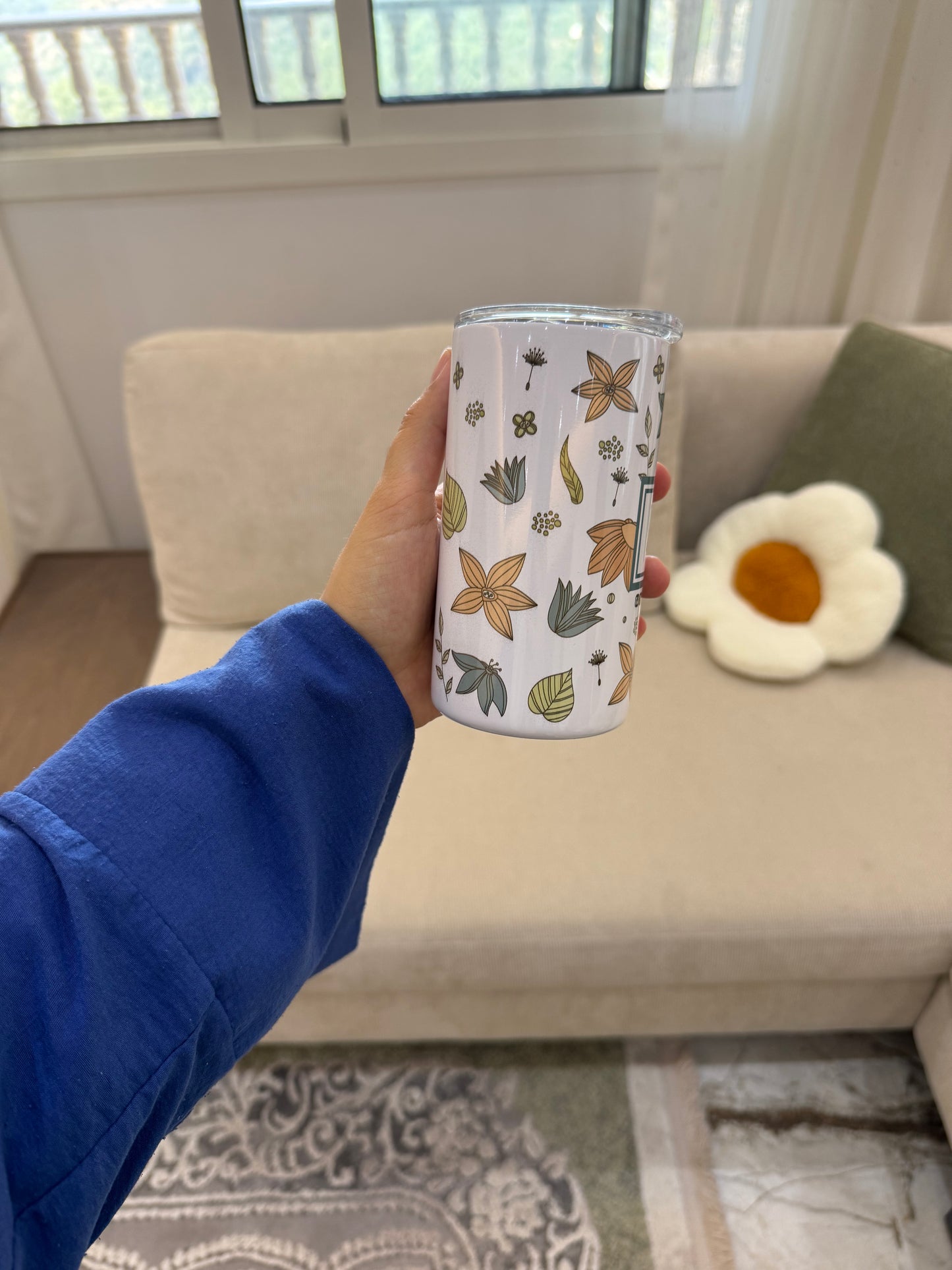 Minimalist Chic Tumbler – Sleek & Personalized